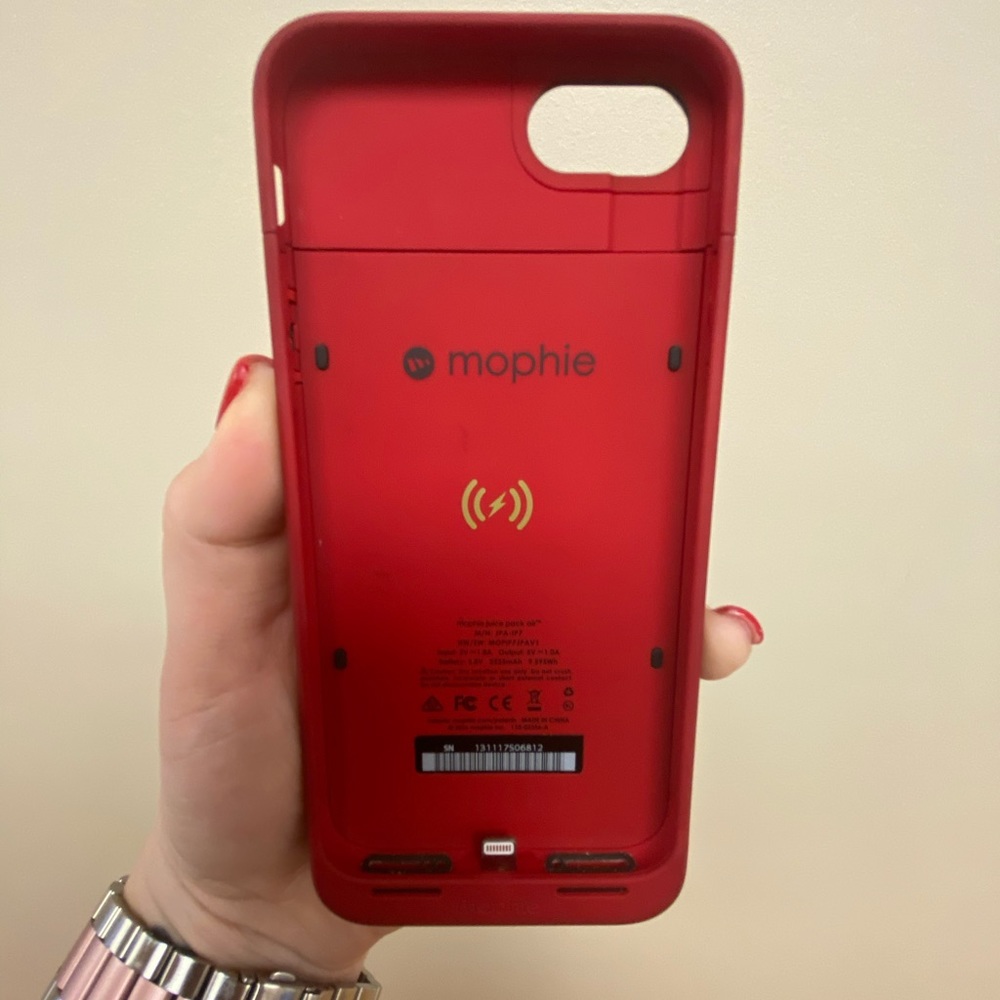🦋iPhone 8 charging phone case🦋